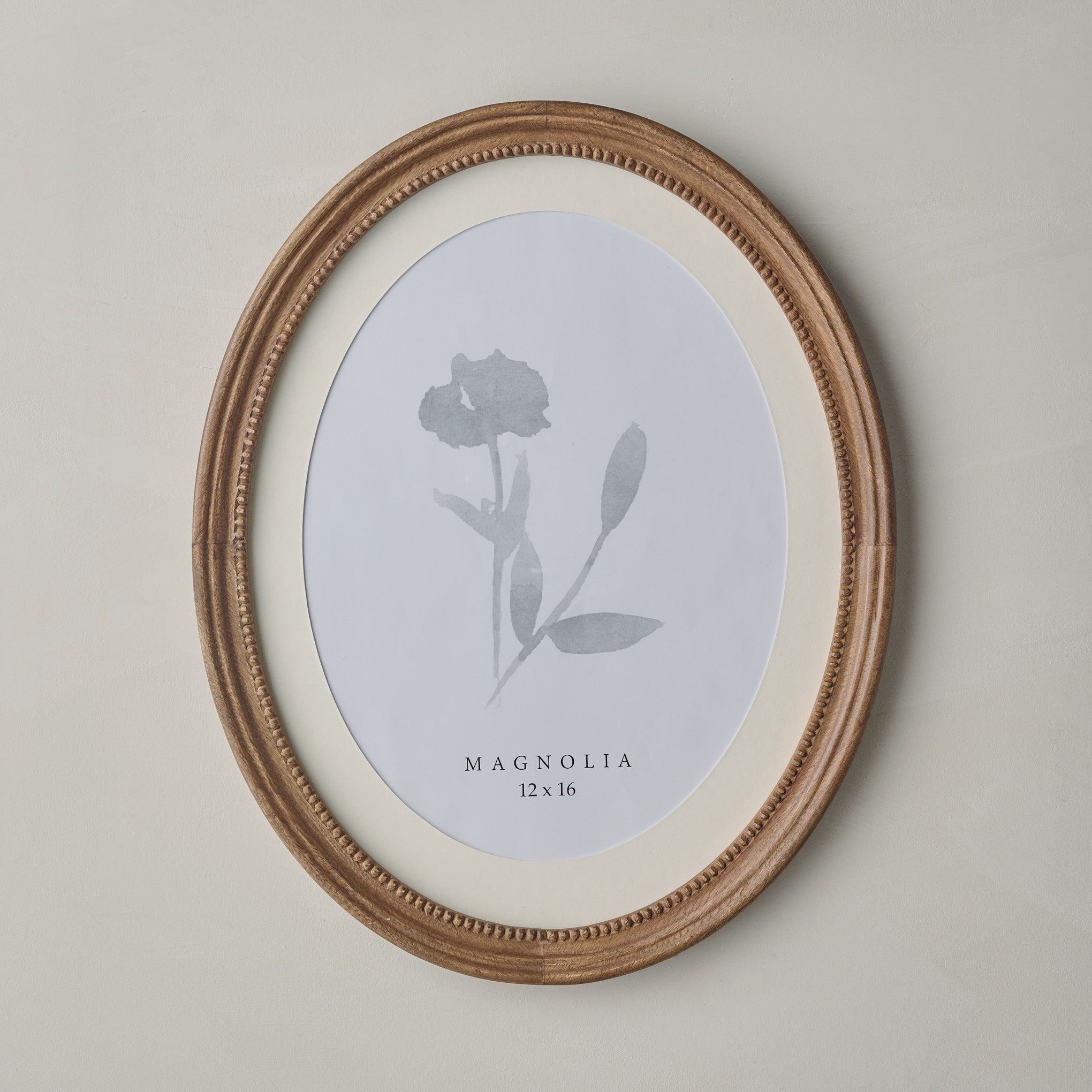 Willa Antiqued Wood Oval Picture Frame