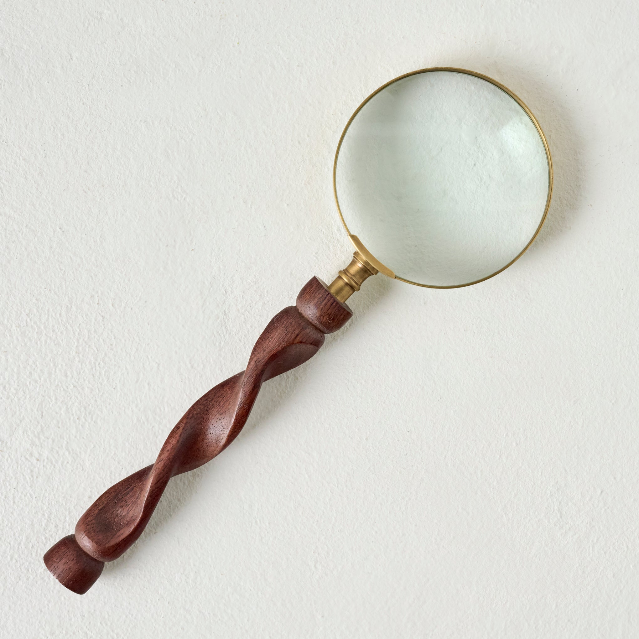 Barley Twist Handle Magnifying Glass