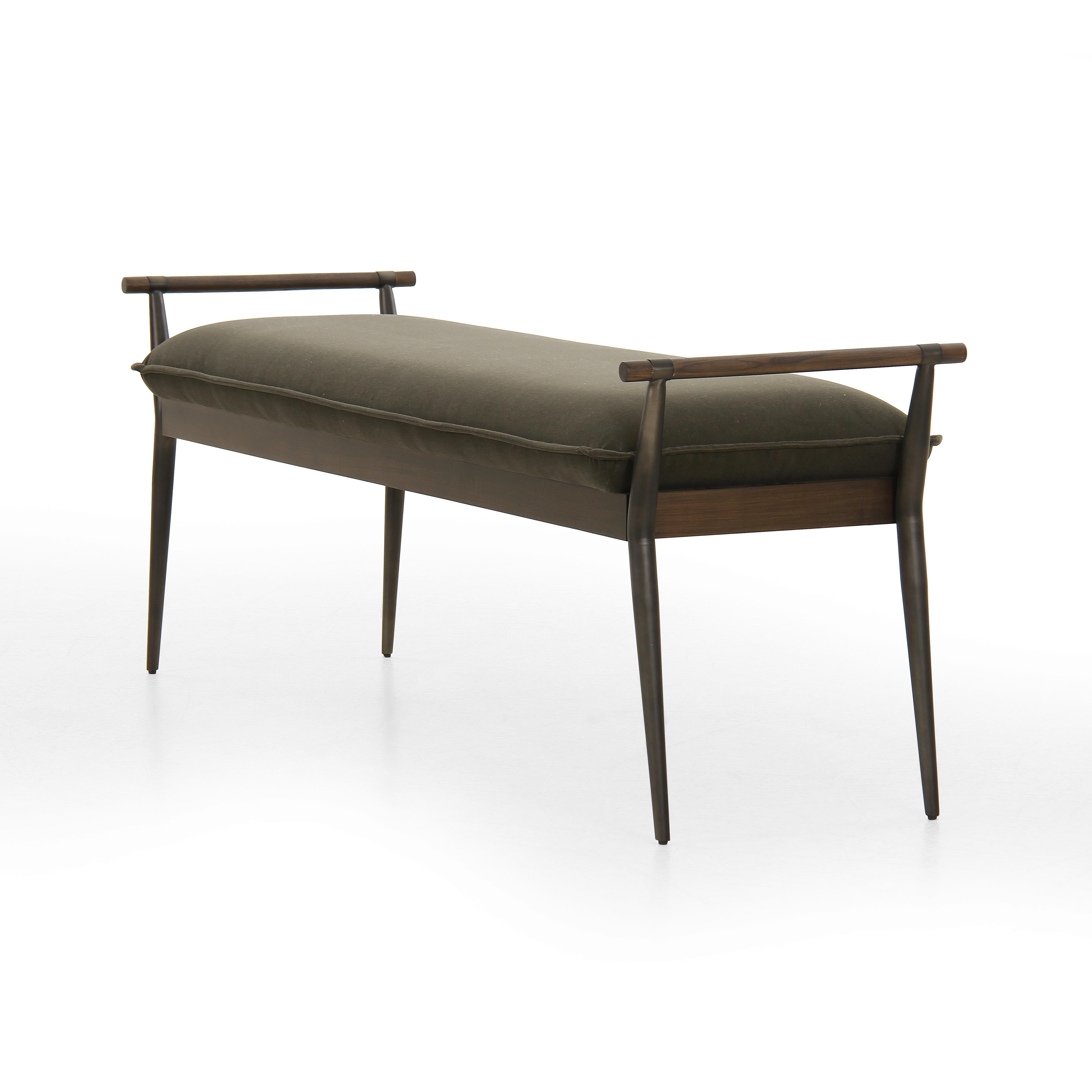 Danielle Bench - Photo 16