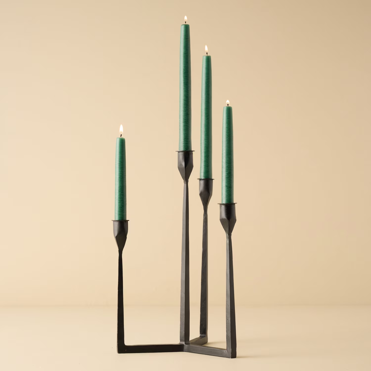 Black Gatecrest Multi Taper Holder