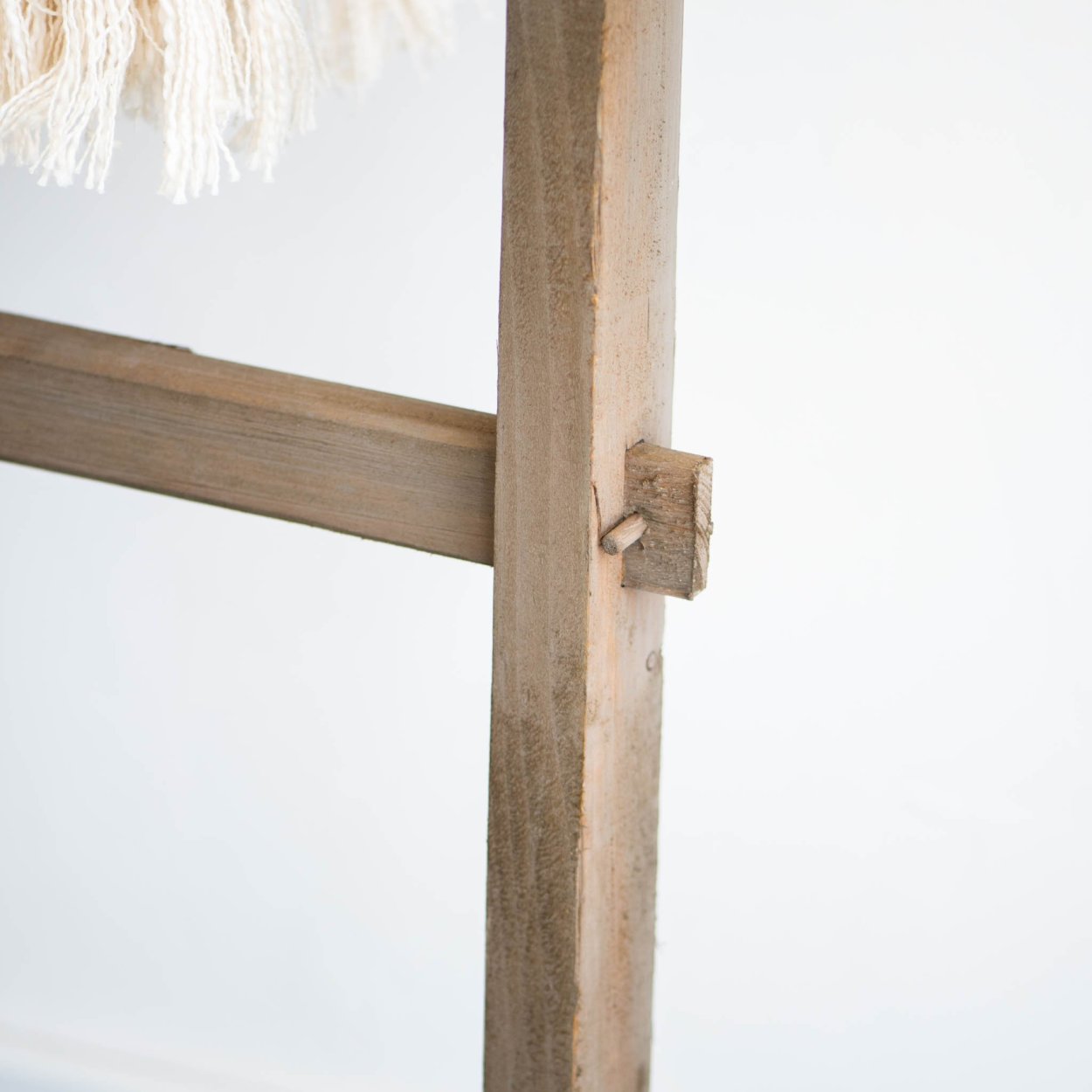 direkte genert sprede Wooden Display Ladder Shop - Magnolia