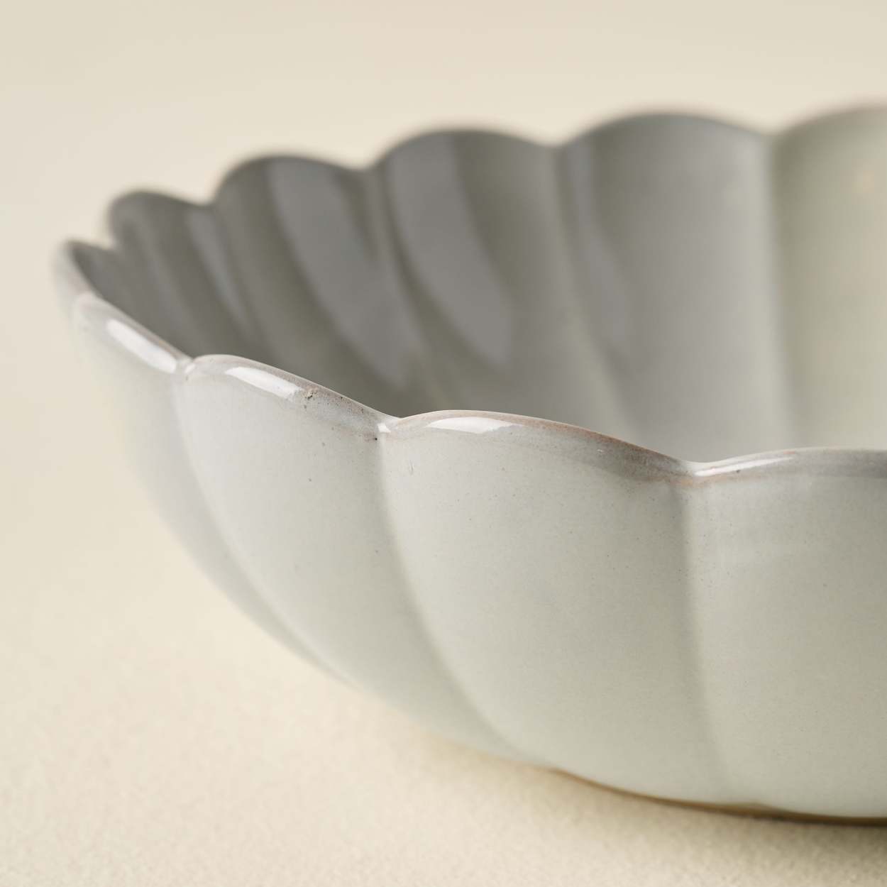 Gray serving bowls cheap