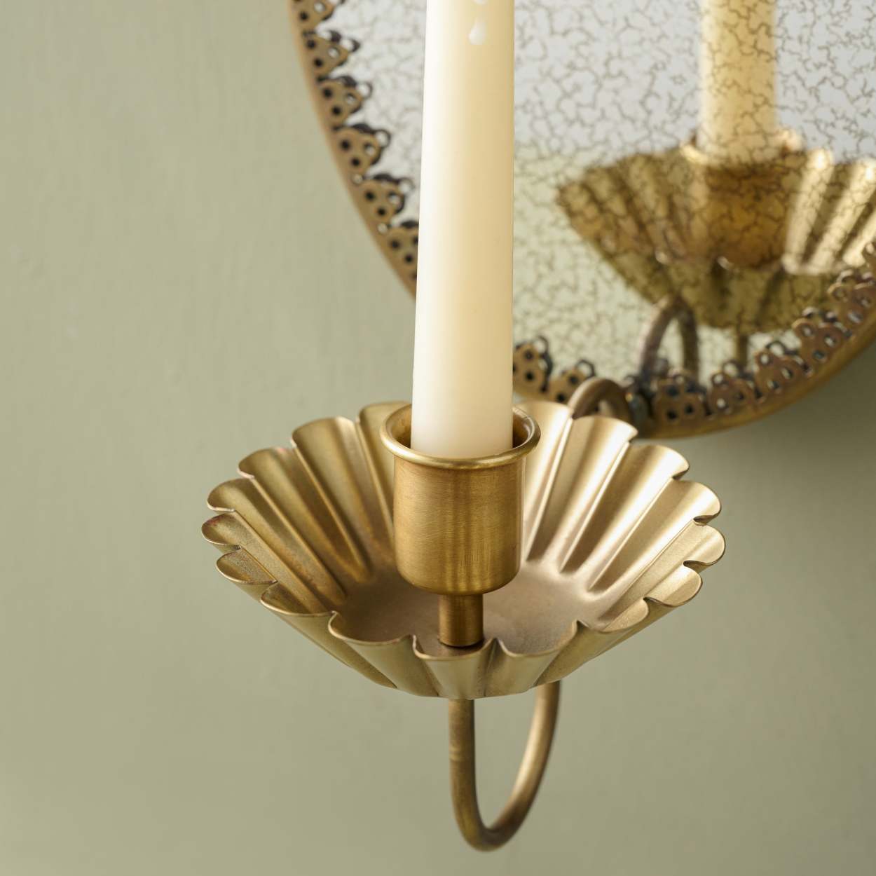 Oval Antique Mirrored Sconce