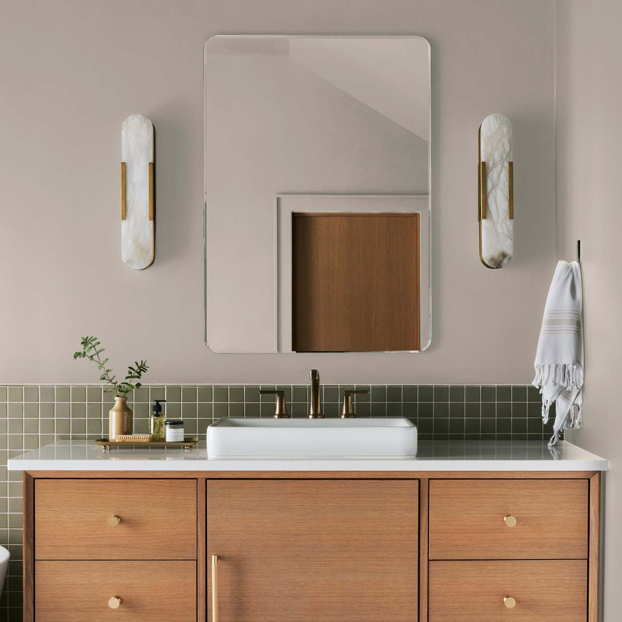 Soft Linen Premium Interior Paint Magnolia