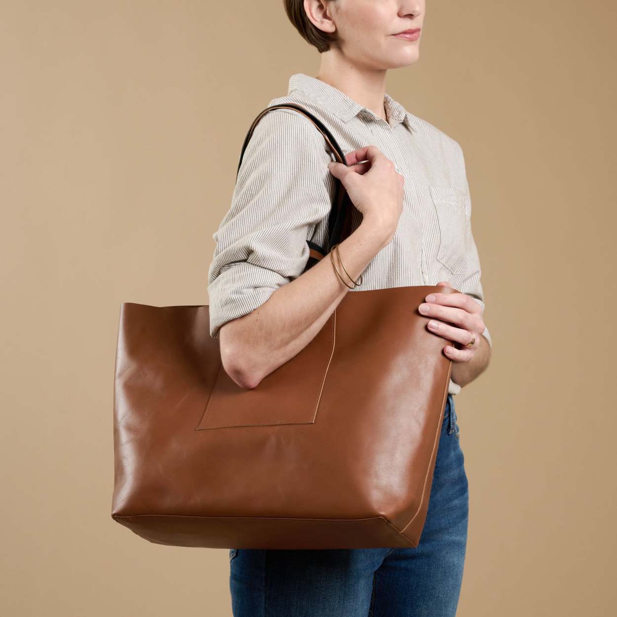 Magnolia leather bag 2025