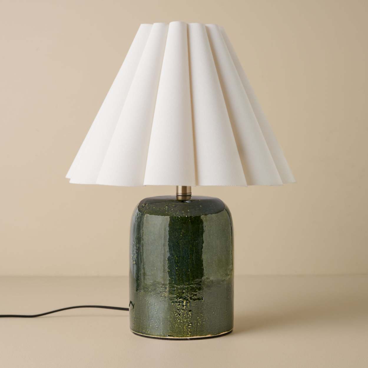 Farrah Table Lamp Textured Green