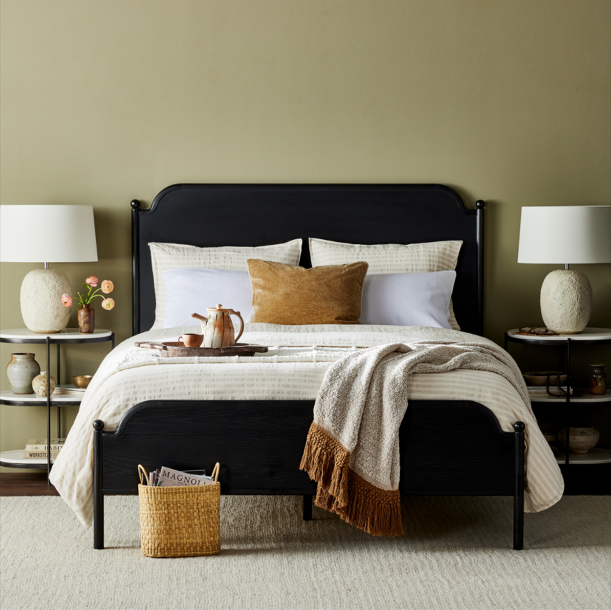 Nadia Bed Magnolia