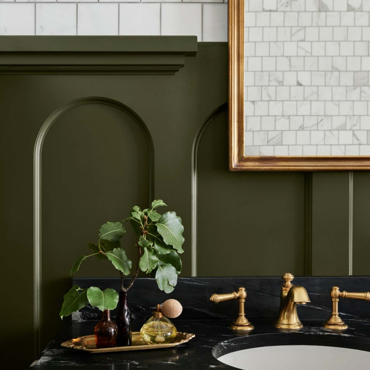 Green step clearance stool