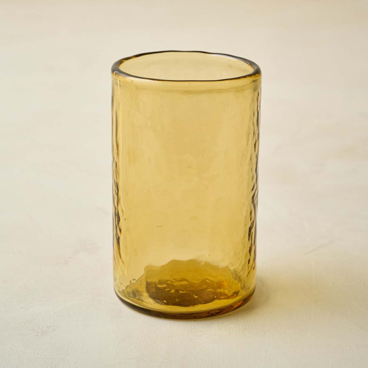 TEXTURED RIM GLASS TUMBLER - Gold