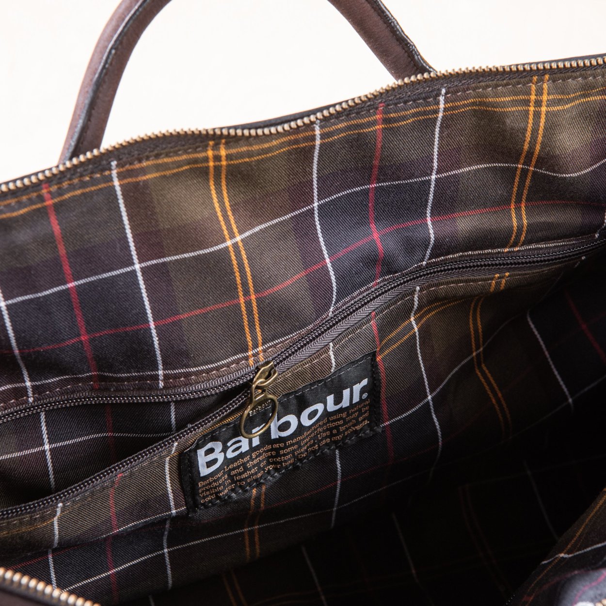 Barbour bag sale outlet