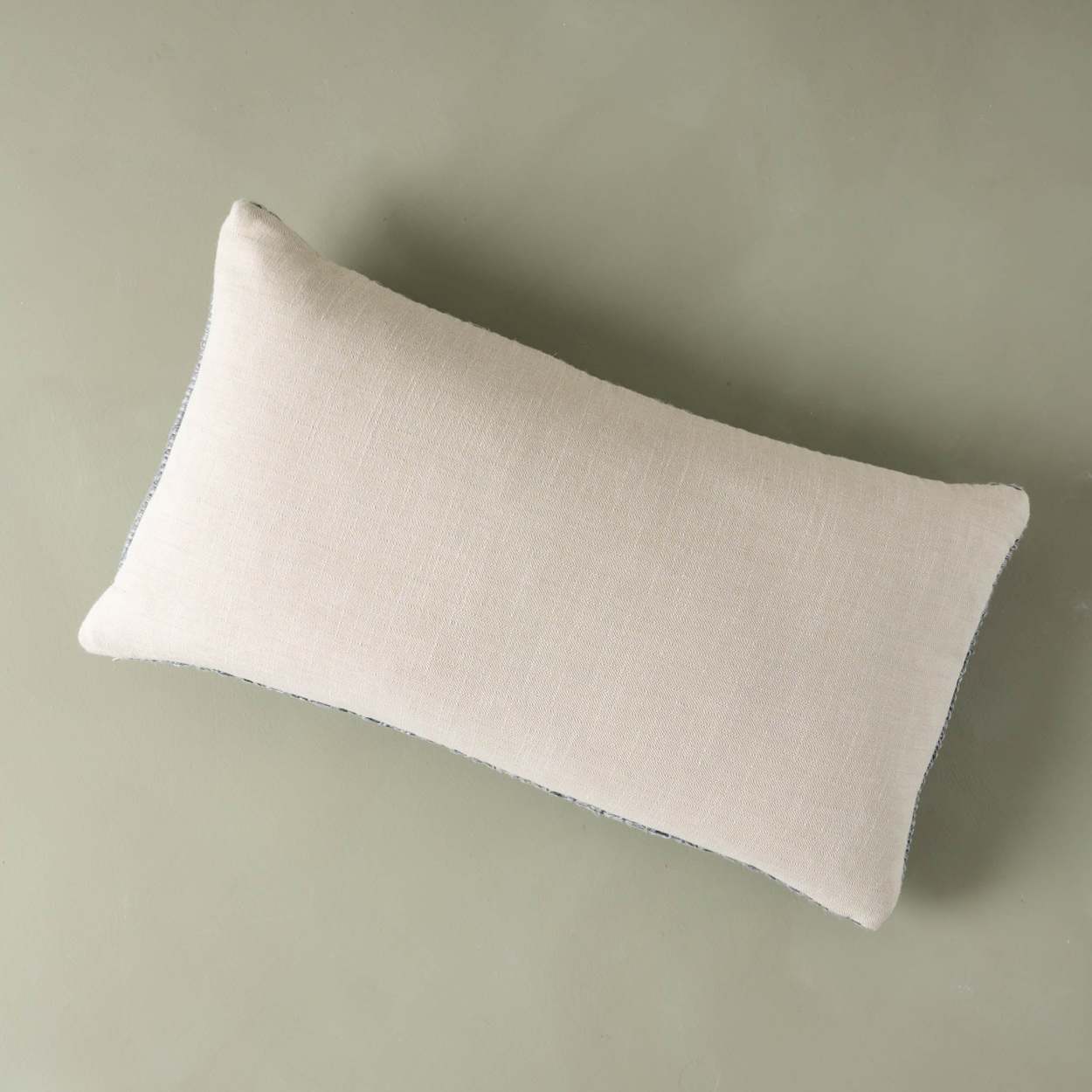 Tinsley Organic Linen Lumbar Pillow – YaYa & Co.