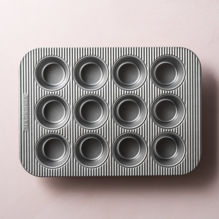 Magnolia Muffin Tin